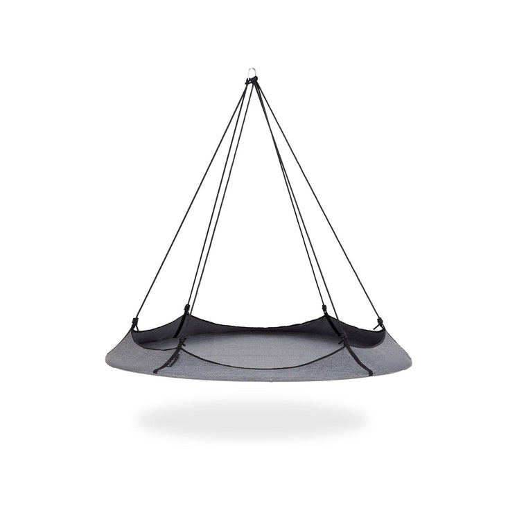 Hanging tent clearance pod